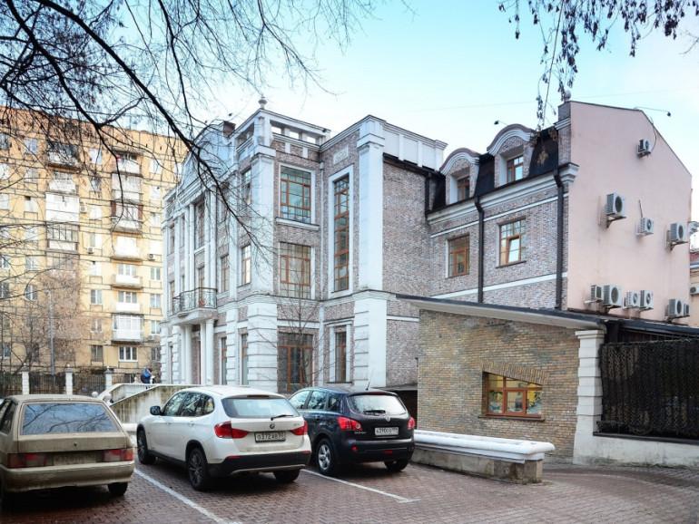 ул. ул. ул. москва старая басманная 7. винтерфелл на курской старая басманная.